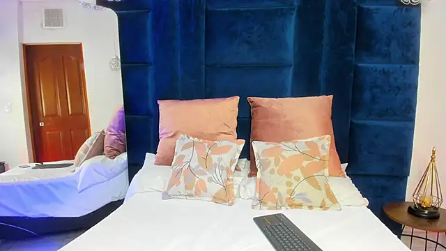 Dixiebelle online show from November 23, 11:17 pm