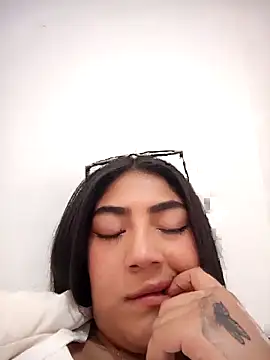 Violettabloom  online show from October 16, 7:27 pm