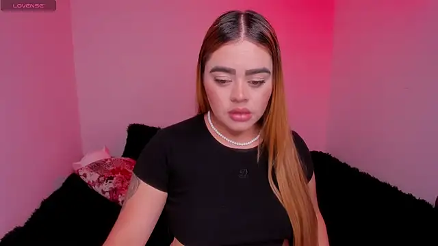 Snapshot of isabella_arias2 chatting on September 18, 4:00 am isabella arias2 online show from September 18, 4:00 am