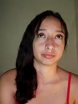 Vale stone  online show from March 11, 5:00 am