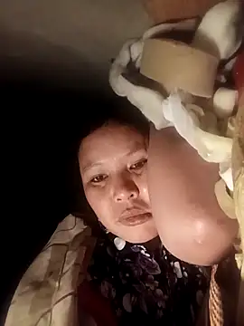 callistra online show from November 25, 3:36 pm