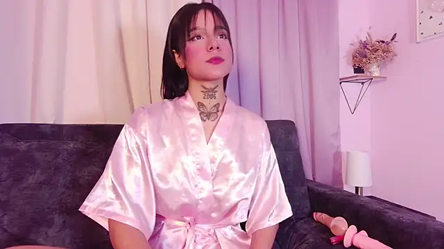 AriaLoren online show from September 22, 12:36 pm