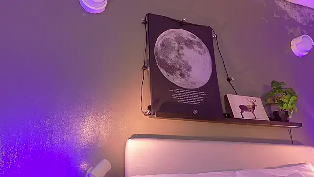 KeendraFox  online show from November 6, 10:21 am