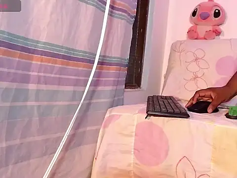 julieth blaze online show from September 30, 2:06 am