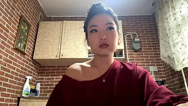 EmmaLeexth online show from April 4, 11:53 am