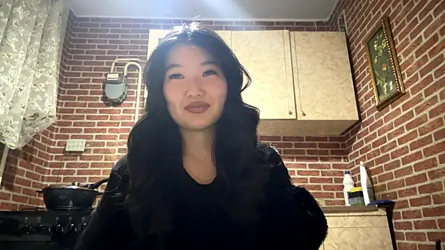 EmmaLeexth online show from February 12, 2:19 pm