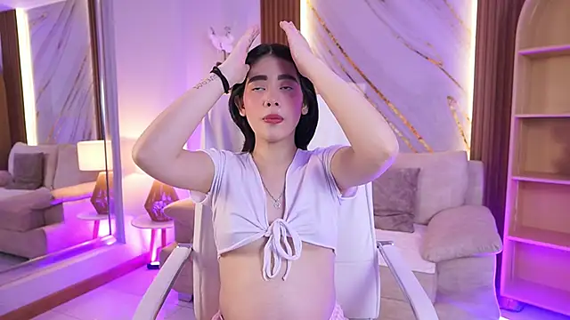 BillieBrownn online show from May 16, 7:02 pm