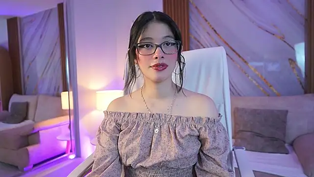 BillieBrownn online show from May 22, 7:23 pm