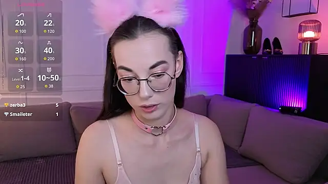 Snapshot of EmmaJakson chatting on September 24, 4:39 pm EmmaJakson online show from September 24, 4:39 pm