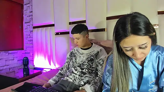 ANLLELOAndANGELA online show from May 16, 3:55 pm