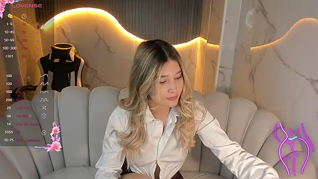 Emma1 b  online show from October 2, 8:47 pm