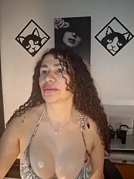 Lina 444 online show from May 16, 11:37 pm