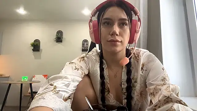 AdrianaRudin online show from September 23, 8:23 am