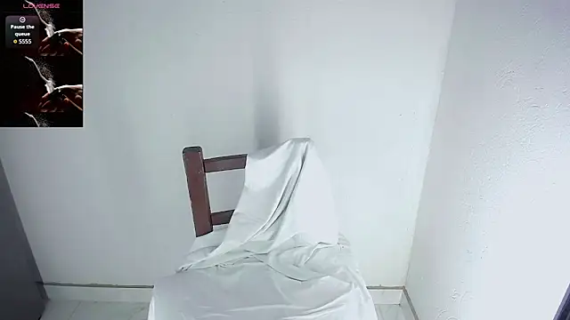  shaine online show from September 19, 4:44 am