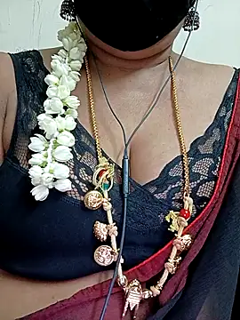 Maithili18 online show from October 4, 11:09 pm