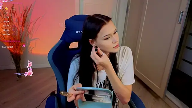 Purple Rise online show from November 16, 11:43 am