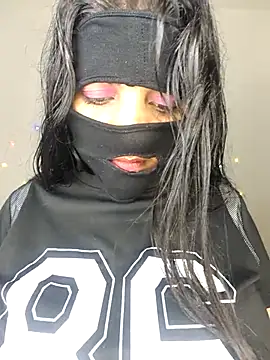 Night Queen8 online show from October 1, 5:07 pm