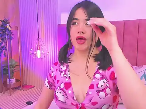 Maraparadise online show from November 13, 5:01 pm