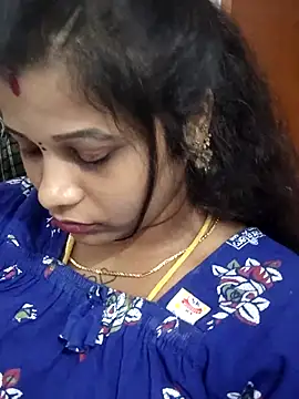 sweetqueen143 online show from June 27, 12:22 pm