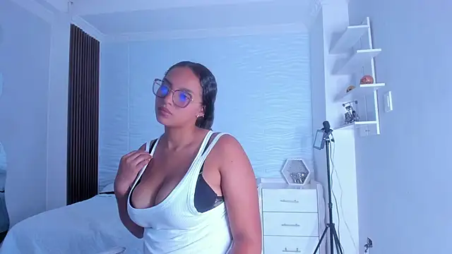 LissaVergara online show from September 26, 12:58 pm