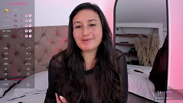 Snapshot of angela_fiory chatting on September 27, 9:00 pm angela fiory online show from September 27, 9:00 pm