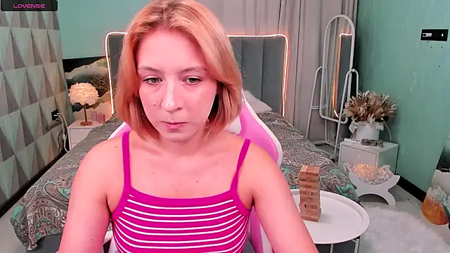 Emely Garcias online show from September 26, 12:03 pm
