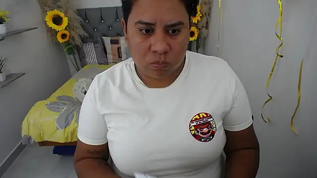 hotlesby valery online show from October 2, 12:21 pm