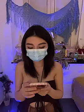 fioralba online show from October 17, 11:30 pm