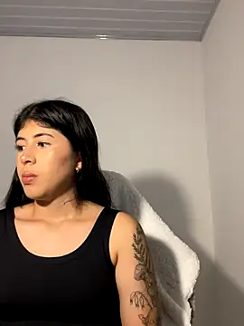 Carolinecute online show from October 17, 12:02 am