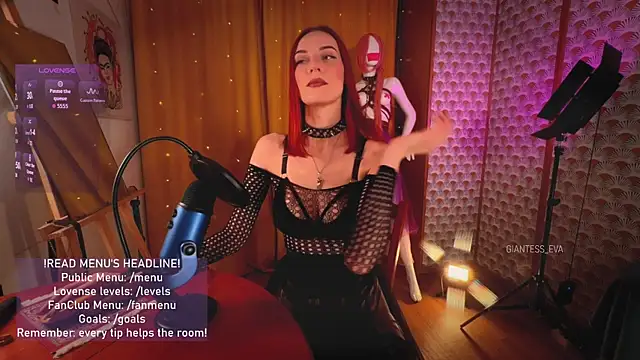 Giantess Eva online show from May 16, 7:02 pm
