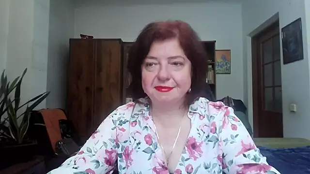 Violet Pulse online show from May 18, 1:39 pm