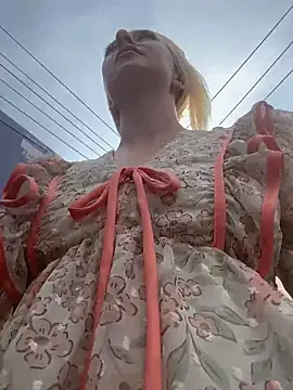 RonnieKiss online show from February 11, 8:38 am