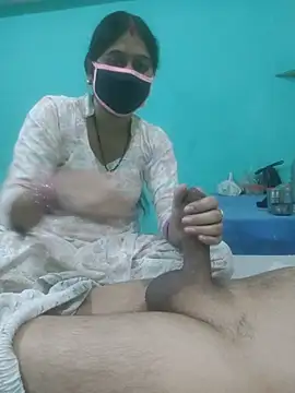 Cute-Charvii online show from November 10, 5:35 am