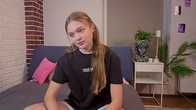 MarryLuz online show from October 19, 6:21 pm