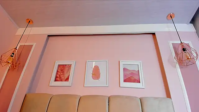 Sarah Reidd online show from November 8, 12:54 pm