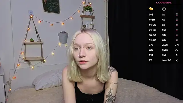 ArcticaRyder online show from November 18, 8:37 am