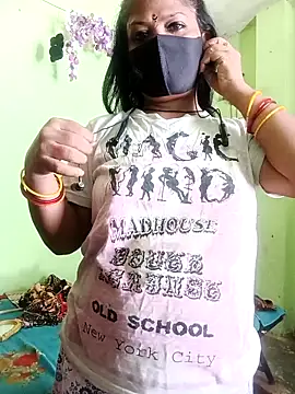 Mona darling21 online show from May 19, 6:31 am