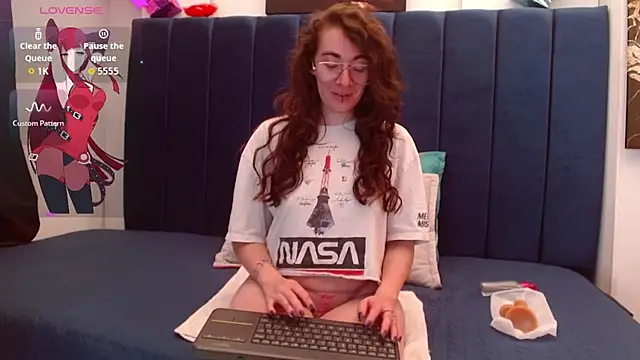 Violet wish online show from October 22, 2:22 pm