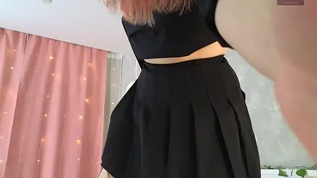 vivyboo111 online show from March 31, 10:21 pm