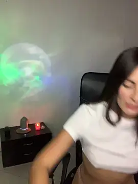 sweet-abbie online show from October 23, 2:06 am