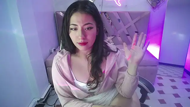 Chloe Brownn v online show from September 24, 10:20 pm