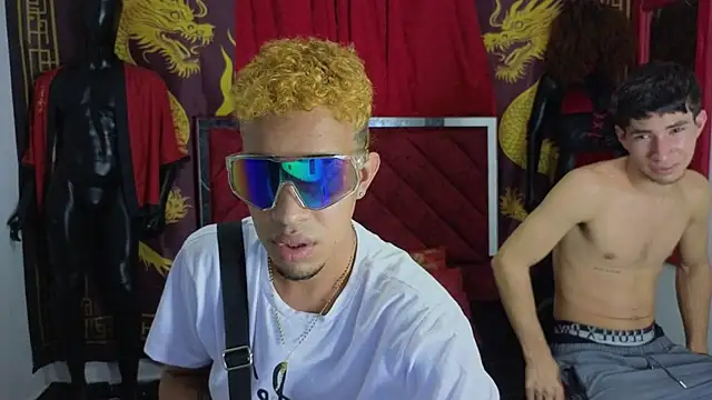 Duo Straight online show from October 1, 11:09 pm