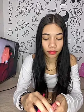 Queensex21  online show from October 1, 5:45 am