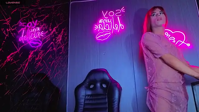 antonella sexidoll online show from October 3, 9:20 pm