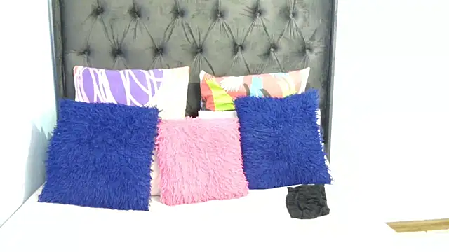 Dandelion enigman online show from October 20, 6:22 pm