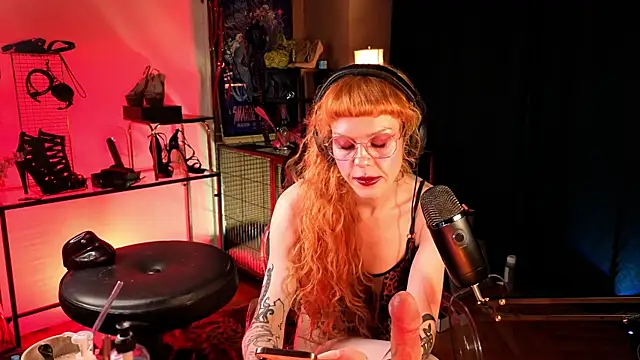 tacodeluxxxe online show from May 22, 9:57 pm