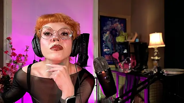 tacodeluxxxe online show from May 15, 11:51 pm