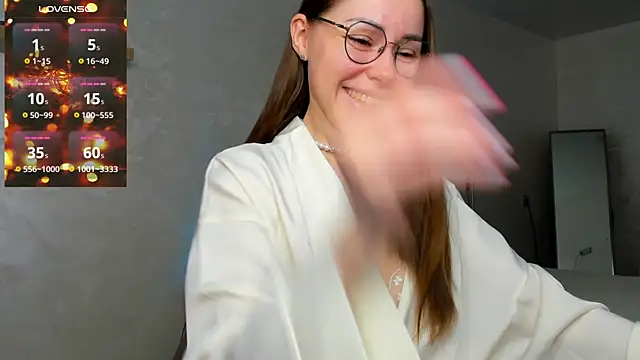 fun nd bun online show from May 15, 1:43 am