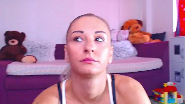 CassieSpell online show from November 5, 7:57 am