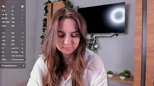 TiffanyBrooklin online show from September 29, 3:06 pm